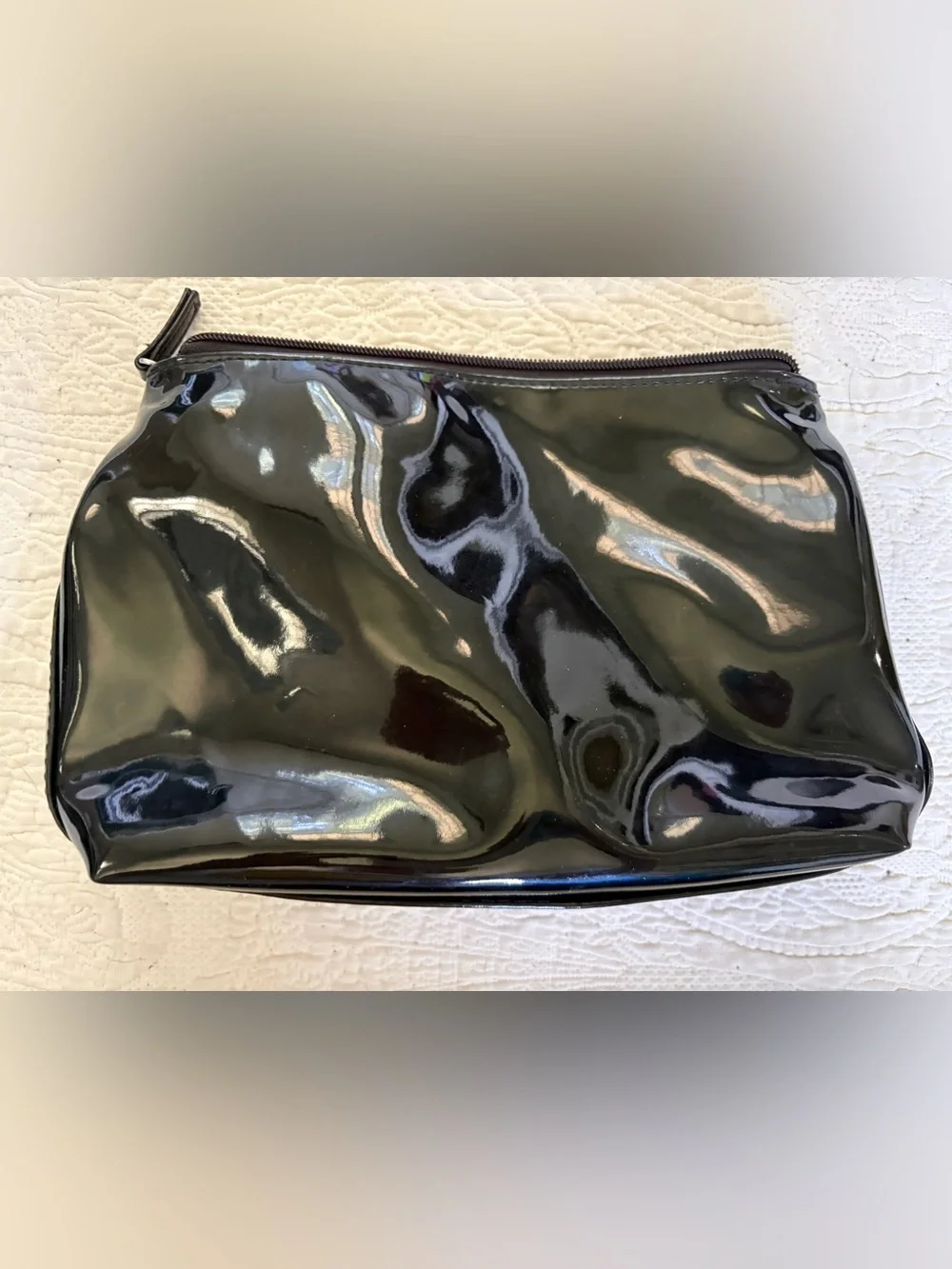 Lancôme large Make Up / Cosmetics bag in shiny black!